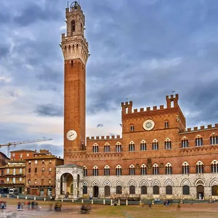 Dei Noveschi Lejlighed Siena